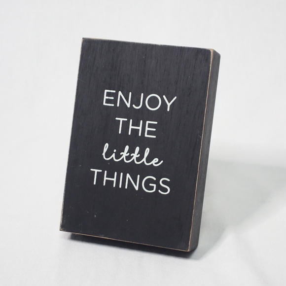 Other - Rustic “Enjoy the Little Things” Wall Decor